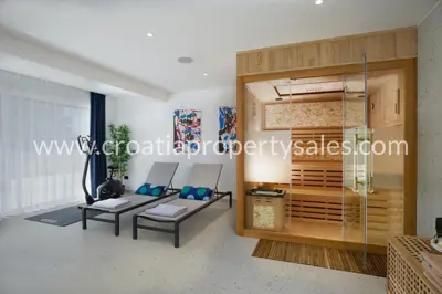 Villa 350 m², Omiš - Panoramablick auf das Meer und die Inseln - 6