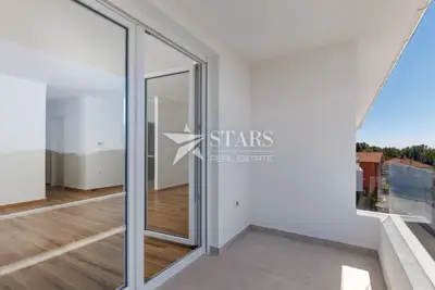 Stan 76 m², Viškovo - 3 spavaće sobe i terasa - 3