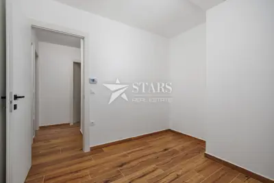 Stan 76 m², Viškovo - 3 spavaće sobe i terasa - 8