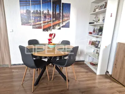 House for sale in Dugo Selo - Centar, 402 m² - 6