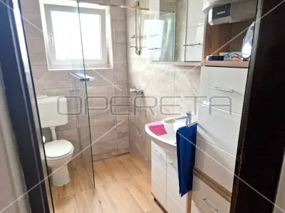 House for sale in Dugo Selo - Centar, 402 m² - 8