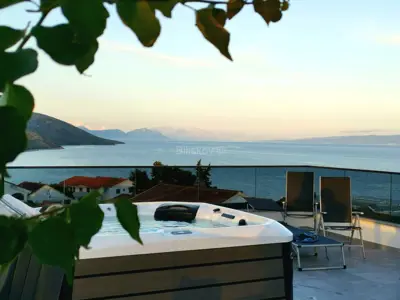 Penthouse mit atemberaubendem Panoramablick auf das Meer, Okrug - 8