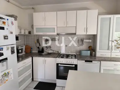 ISTRA, PULA - 3S+DB stan u Šijani 96 m² - POGLED NA MORE! - 4