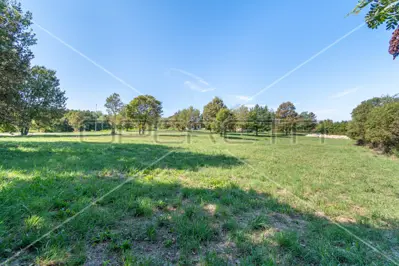 Građevinsko zemljište 4 440 m², Kršan, pogled na Učku - 5