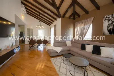 Kuća, Šibenik, 282 m², 700 000 € - 4