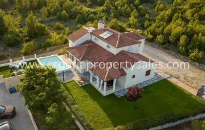 Kuća, Šibenik, 282 m², 700 000 € - 2