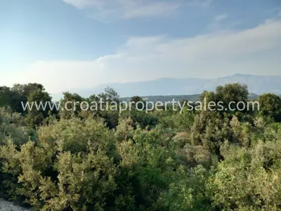 Grundstück, Brač, 20 256 m², 95 000 € - 4