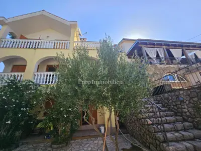Haus zum Kauf in Malinska, 200 m² - 2
