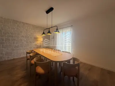 SINJ, OTOK, Najam nova kamena kuća, 200 m² - 15