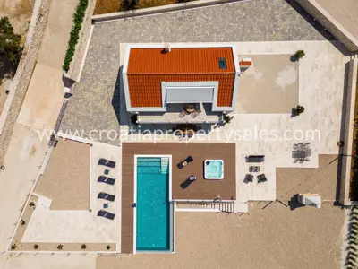 Kuća, Brač, 96 m², 1 290 000 € - 13