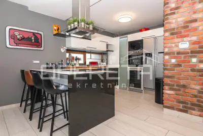 Wohnung zur Miete in Bistrac, 200 m² - 6