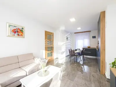 ZADAR, MELADA, Trosobna villa za dugoročan najam, 90 m² - 12