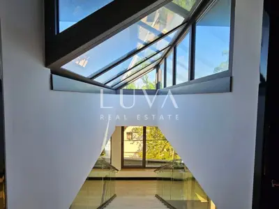 Vila 548 m², Gornje Prekrižje - pogled i privatnost - 20
