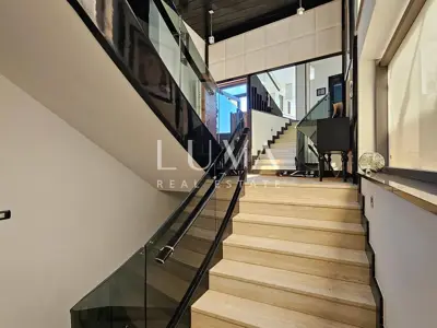 Vila 548 m², Gornje Prekrižje - pogled i privatnost - 21