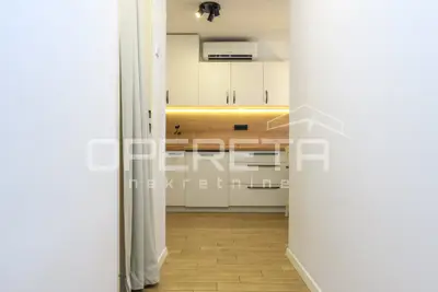 Apartment 55 m², Špansko - 2.5 rooms, loggia and storage room - 13