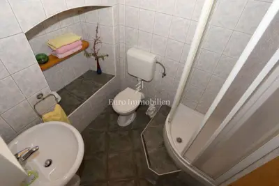 Kamena kuća, Preko na Ugljanu - 4 apartmana, 100 m od mora - 5
