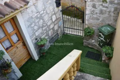 Kamena kuća, Preko na Ugljanu - 4 apartmana, 100 m od mora - 8