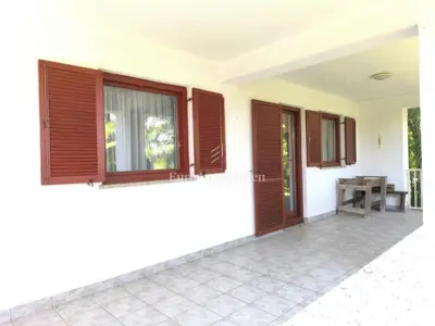 House 384 m², Malinska - 3 residential units - 7