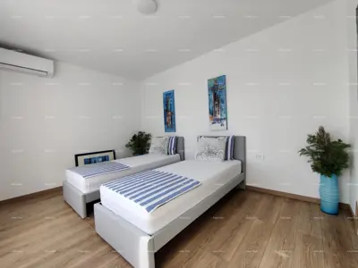 Kuća 200 m², Banjole, 400 m od mora i bazen - 14