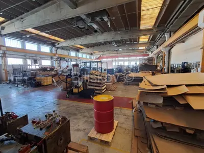 Production warehouse space 2 235 m², Solin - access for semi-trailers - 3