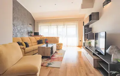 Kuća 320 m², Svetvinčenat - bazen i dvije stambene jedinice - 5