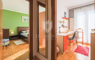 Kuća 320 m², Svetvinčenat - bazen i dvije stambene jedinice - 14
