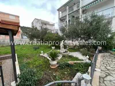 Apartmanska kuća, Trogir, 300 m od mora i centra mjesta - 4