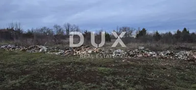 Building land 408 m², Žminj - flat and maintained - 19