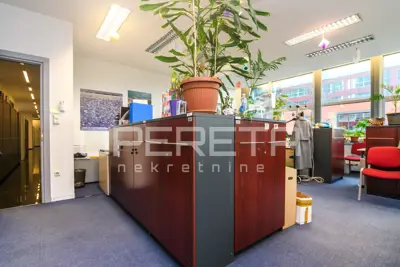 Commercial property for rent in Trnje, 487 m² - 5