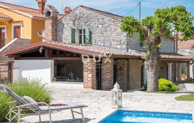 House for sale in Vošteni, 106 m²