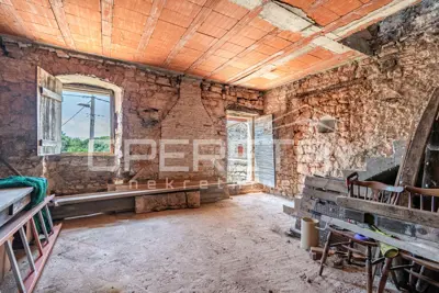 House for sale in Baderna, 210 m² - 5