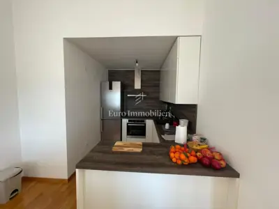 House with 10 apartments and sea view, Petrčane - 13