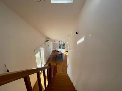 House with 10 apartments and sea view, Petrčane - 17