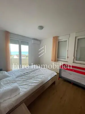House with 10 apartments and sea view, Petrčane - 9