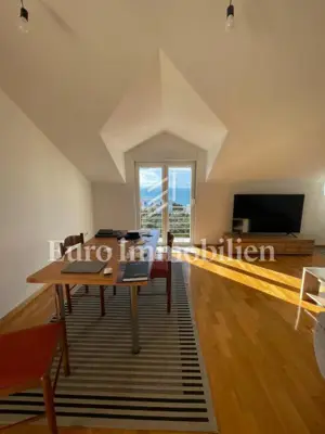 House with 10 apartments and sea view, Petrčane - 14