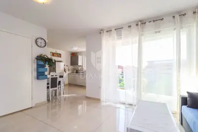 Apartment 66 m², Umag surroundings - 2 bedrooms, terrace - 5