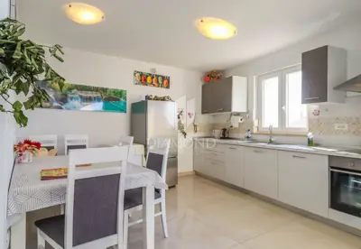 Apartment 66 m², Umag surroundings - 2 bedrooms, terrace - 7