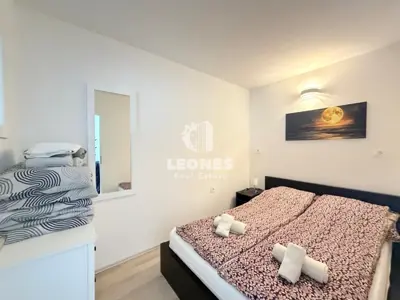 Renovated apartment with a garden near the sea in Novigrad - 6