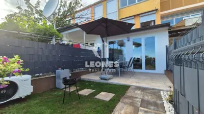 Renovated apartment with a garden near the sea in Novigrad - 14