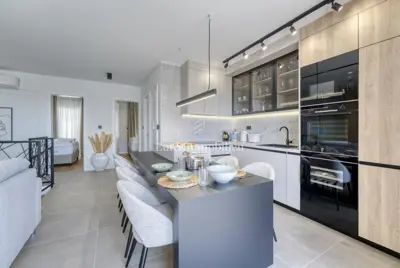 Apartman 135 m², Krk - bazen i okućnica - 9
