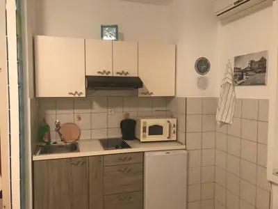Novi Vinodolski: furnished 24 m² apartment, first floor, direct from owner - 3