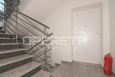 Stan 75 m², Maksimir - trosoban, balkon i 2 parkirna mjesta - 13