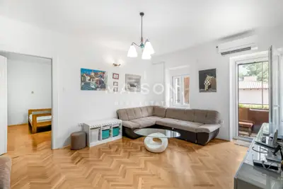 Stan 90 m², Donja Vežica - vrt i balkon