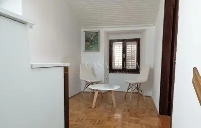 Stan 80 m², Lovran centar - 2 sobe, balkon - 6