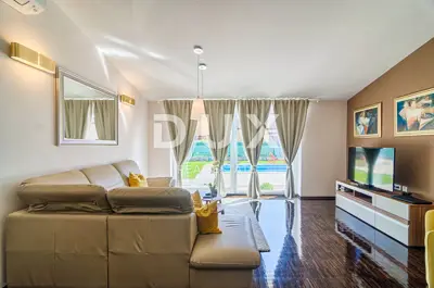 Haus 220 m², Fažana - Valbandon, beheizter Pool - 8
