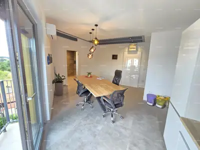 Stan 125 m², Pula - Monteserpo, potkrovlje i terasa - 14