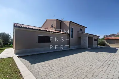 Juršići, Holiday home with pool in Istria - 358 m² - 11