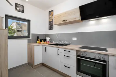 Kuća 114 m², Funtana - bazen i parkiralište - 3
