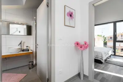 Kuća 114 m², Funtana - bazen i parkiralište - 10