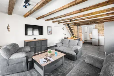 Haus zum Kauf in Baderna, 130 m² - 9
